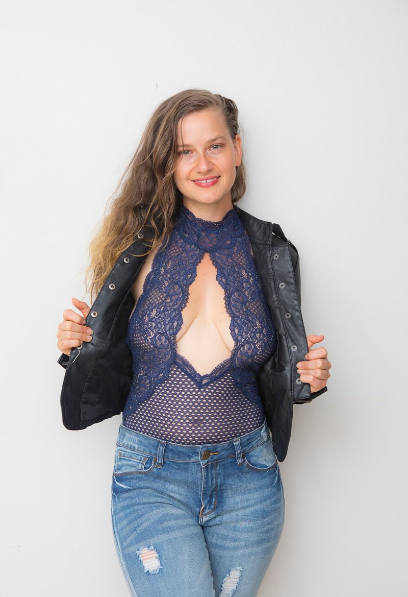 Амира, 31 год, 2 размер груди